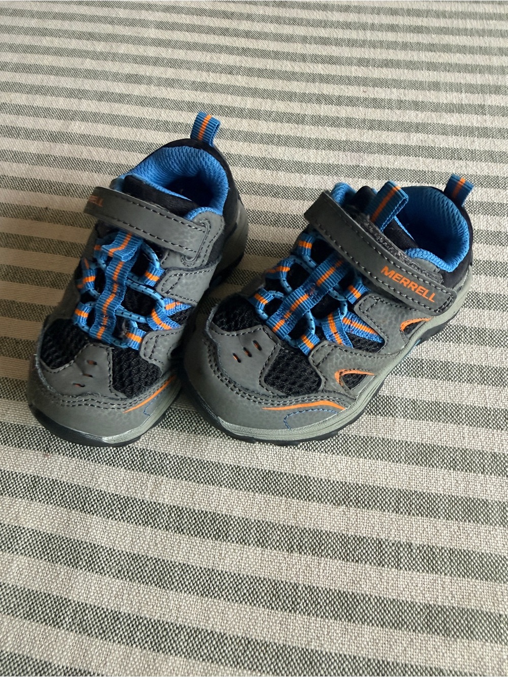 Merrell Kids Gray & Blue Trail Shoes Boys Size 6